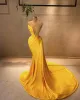 Meerjungfrau-Gold-Abschlussballkleider mit langer Schleppe, Perlen, V-Ausschnitt, Party-Abendkleider 2023, formelles Damenkleid