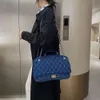 Shop Factory بالجملة كبيرة السعة الكبيرة العطر Lingge Bag Bag Womens Messenger كبير الجينز الجديد سفر حقيبة يد واحدة