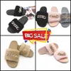 2024 GAI Slipper Summer utomhus Womens Beach Rubber Sandal Mules Mens Slides Pool Sliders Låg Prisstorlek 35-41