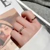 Ringar S925 Sterling Silver Diamond Rings Women Luxury Shining Crystal Designer Ring Wedding Jewelry No Box LDD240311