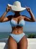 Damesbadmode 2024 Europese en Amerikaanse effen kleur sexy split-body bikiniset met borstkussen