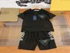 2022 Black Boys Girls Shorts Set Brand T Shirts Byxor Set Shirt Outwear Spring Coat for Kids Casual Sports Tracksuits Child2066800