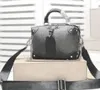 Bolsa de luxo designer saco de couro genuíno bolsa de grau superior crossbody saco mini couro macio das mulheres edição limitada bolsa bolinho saco ouro #45571
