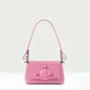 Viviennes Westwoods Pink Bag Underarm Bag lack läder Ljus ansikte handhållen kryddig tjej liten fyrkantig väska mångsidig