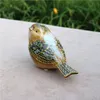 Amateurs de porcelaine délicate oiseau Miniature décoratif en céramique Birdie article Figurine ornement de bureau artisanat présent accessoires 2235q