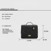 Handla handväska Promotion Ling Grid Pattern Versatil Korean Style ryggsäck 2024 Liten doft Ny high-end kvinnors temperamentkedja