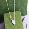 Collier pendentif coeur vintage femme : colliers en argent avec longue chaîne, cadeau parfait pour les couples et les familles - conception de chaîne de lettres de style celtique