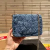 Femme Denim Camellia Classic Mini rabat carré Sacs bleu matelassé Crush Heart Bead Silver Metal Chain Crossbdoy Téléphone Carte de carte Makeuv