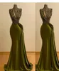 2021 sexy caçador verde vestidos de noite alta pescoço fechadura lantejoulas rendas sem mangas sereia lantejoulas varredura trem plus size longo party8763506