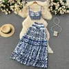 Abiti da lavoro Abito a due pezzi Set Crop Pad Top con maxi gonne Abiti romantici da donna Stampa blu Abiti a trapezio