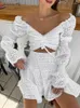 Robes décontractées Mnealways18 Sexy Femmes Jacquard Robe Blanche Ruchée À Volants A-Line Dentelle Boho Automne 2024 Creux Mini Style De Plage