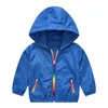 Tench Coats 2024 Summer Children Sunproof Clothing Baby Boys Girls Lightweight Breathable Zip-Up Hooded Jacket