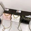 Shop Factory Wholesale Xiaoxiang Tofu Bag Womens Single Single Service Servidered Diamond Grid Crossbod