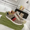 2024 MENS DESIGNERSKOR Italien Ace Casual Luxury G Casual Shoes For Women White Flat Leather Shoe Green Red Stripe Embroidered Couples Trainers Sneakers Storlek 35-46