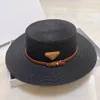 Chapeau de designer mode chapeau de paille de luxe casquette classique chapeaux plats de haute qualité hommes femmes même triangle parasol large chapeau à bord