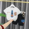 Kleidungssets Kleidungssets Jungen Sommerkleidung Babystil Mode Kinderanzüge 1 Jahre 2 Jahre Baumwollmaterial Säuglingskostüm ldd240311