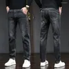 Jeans pour hommes d'affaires hommes jambe droite décontracté Denim pantalons longs coupe ajustée Simple homme pantalon classique mode Stretch