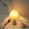 Lampenschirme Tischlampe ins Retro Plissee Regenschirm Nordic Medieval Korean Master Schlafzimmer Nachttischlampe Holz Kunst Drop Shipping L240311