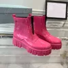 2024 Novos Caçadores de Borracha Martin Bota Designer Mens Mulheres Botas de Chuva Botas de Neve Planas Botas de Inverno Ao Ar Livre Sapatos Casuais Caminhada Explorar Escalada Sapatos Plataforma Sneaker