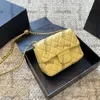 Womens Classic Mini Flap Square Bag Crush Pearl Gold Ball Metal Hardware Matelasse Chain Crossbody Shoulder Luxury Designer Sacoche Designer Handbag 17CM 10Colors