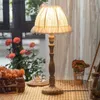 Lamps Shades European warm romantic luxury solid wood American country retro table lamp bedroom bedside lamp L240311