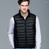 Mäns västar Autumn Winter Ultra-Light White Duck Down Vest Män utomhus kort smal passform Windbreakers Warm Waistcoat Lightweight Mens