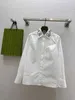 Koszulki damskie Designer Projektant 24 wiosny/lato i elegancja Odłączona koralika z diamentowym kołnierzem Flip Biała koszula z długim rękawem dla kobiet 54U6