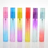 Bunte nachfüllbare Sprühflaschen 4 ml 8 ml Mini tragbare Farbverlauf tragbare Glas Parfüm Duftflasche leere Kosmetikbehälter für Iiik