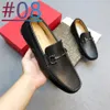 26 Modelgenuine Deri Tasarımcı Erkekler Sıradan Ayakkabı Lüks Yepyeni Mens Loafers Moccasins Mor Yeşil Turuncu Sürüş Ayakkabıları Üzerinde Nefes Alabilir Kayma 38-46