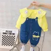 Set di abbigliamento per neonate primaverili Set di tute per camicia con fiocco in pizzo per bambini 2 pezzi Completo per bambini Abbigliamento sportivo Infantile Abiti casual 240308