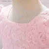 女の子のドレス新しい子供の女の子の服のためのかわいい花のドレス