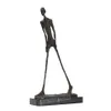 Statua di uomo che cammina in bronzo di Giacometti Replica scultura astratta di scheletro Collezione vintage Art Home Decor 210329301A