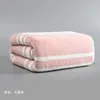 Asciugamano torsioni di pasta fritta orlato in lana di corallo timone morbido bagno assorbente per la casa