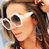 Sonnenbrille 2024 Luxus Quadrat Damen Mode Gläser Klassische Marke Designer Retro Sonne Frauen Sexy Brillen Unisex Shades