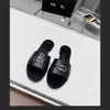 2024 Designer Paris Explosive Women's Sandals Summer Beach Luxury Channal Flats Casual Flats Flip Flip Flip Flip Flip Flip Flip Flip Flip Flip Flip