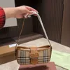 Sac à bandoulière de créateur de mode femmes en cuir sac à main à carreaux aisselles grande capacité sacs en croissant sacs à main