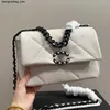 Designer de luxo clássico 19bag mulheres crossbody saco francês marca moda nova corrente preta mulheres aleta sacos de ombro bolsa número de série senhoras mensageiro de couro