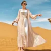 Vêtements ethniques Dubaï Robe deux pièces et manteau long avec ceinture Vêtements de tourisme du désert Robe arabe du Moyen-Orient