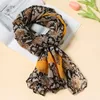 New-style reticulated grain yellow edge, mature style gentle scarf