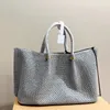 Luxo vlogo ráfias designer saco grande tote sacos de praia das mulheres dos homens viagem mamãe bolsa de ombro tecer palha moda rebite bolsa crossbody embreagem saco de fim de semana de verão