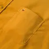 Vintage 100 katoenen corduroy overhemd met lange mouwen, enkele opgestikte zak, Standardfit buttondown kraag, kwaliteit casual overhemden 240312