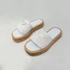 New triangle Straw weave Slipper sandal platform Raffias Slippers Designer womans Summer Flat heel Casual Flip flops outdoors 35-41