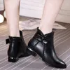 Модельные туфли, весна-осень 2024, черные большие женские одинарные ботинки с круглым носком и боковой молнией, кожаный верх, универсальный однотонный высокий каблук