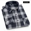 Chemises décontractées pour hommes 2024 Hommes Flanelle Plaid Coton Chemise Poitrine Poche Smart Classique Contraste Standard-Fit Manches Longues