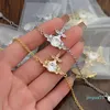 Occhi di cavallo irregolari pieni di diamanti, pianeta terra, luce, braccialetti con ciondolo a forma di piccola stella e lusso