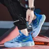 Trendy shoes White Flying Weaving Spring Summer Mesh Breathable Gradient Casual Shoes Men's Shoes Mesh Shoe Batch New Black Grey Sneakers With Box