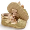 Обувь для первых ходунков для маленьких девочек, блестящая нескользящая обувь принцессы с бантом для крестин, для вечеринок