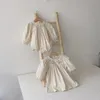 MILANCEL Herbst-Mädchen-Bodysuit aus Cord, bestickter Blumen-Overall für Kleinkinder 240311