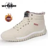 Laarzen 2024 Winter Waterdichte Mannen Lederen Sneakers Sneeuw Outdoor Mannelijke Wandelen Werkschoenen Hoge Top Antislip Enkel