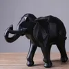 Modern abstrakt svart elefantstaty harts ornament hem dekoration tillbehör gåva geometriska harts elefant skulptur258n
